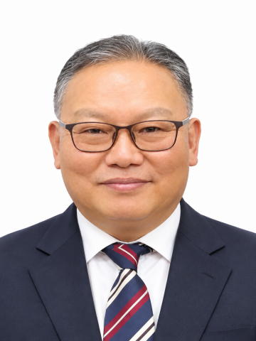 김동균